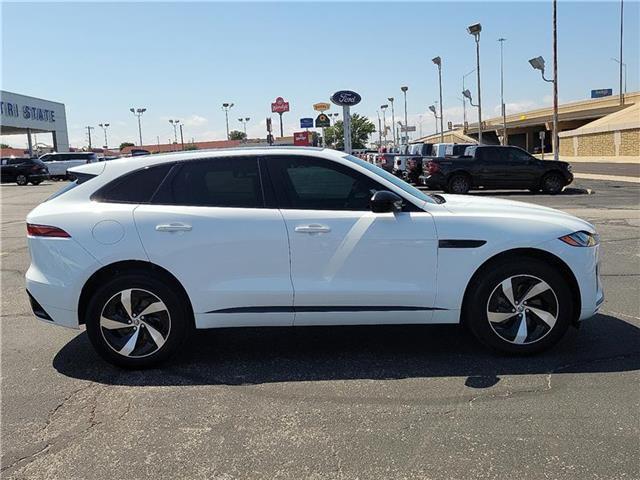 Photo of 2024 Fuji White Jaguar F-PACE