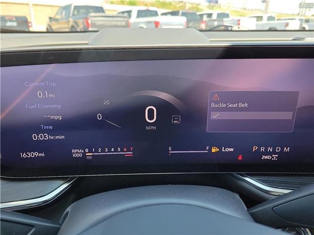 Photo of 2024 Gray Buick Envision