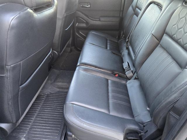 Photo of 2022 Super Black Nissan Frontier