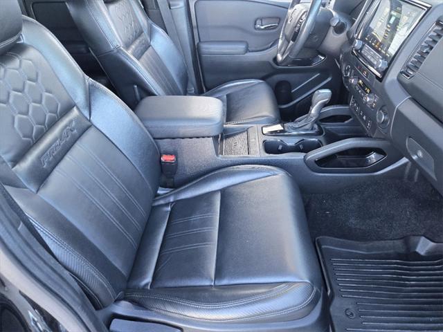 Photo of 2022 Super Black Nissan Frontier