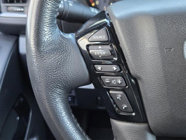 Photo of 2022 Super Black Nissan Frontier