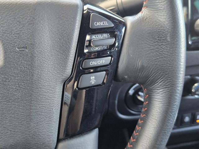 Photo of 2023 Boulder Gray Pearl Nissan Frontier
