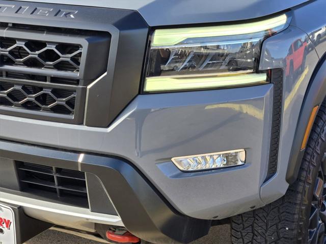 Photo of 2023 Boulder Gray Pearl Nissan Frontier