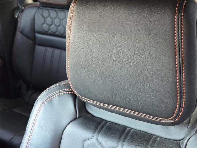 Photo of 2023 Boulder Gray Pearl Nissan Frontier
