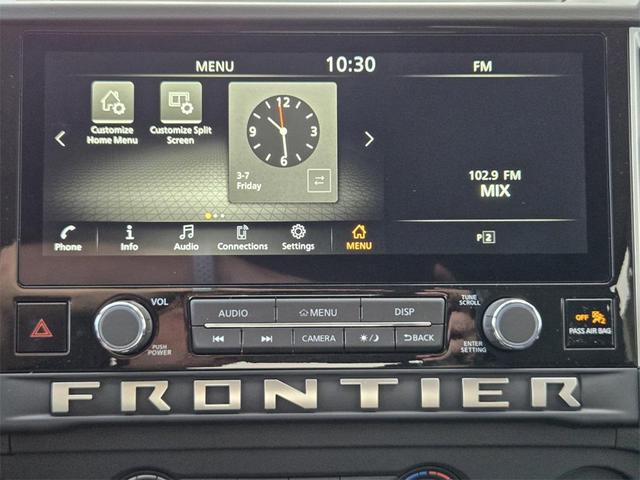 Photo of 2025 Glacier White Nissan Frontier