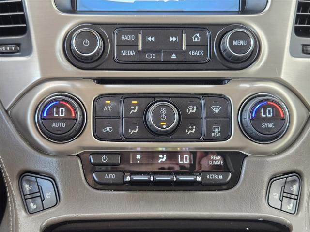 Photo of 2015 White Diamond Tricoat GMC Yukon