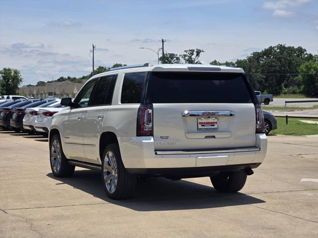 Photo of 2015 White Diamond Tricoat GMC Yukon