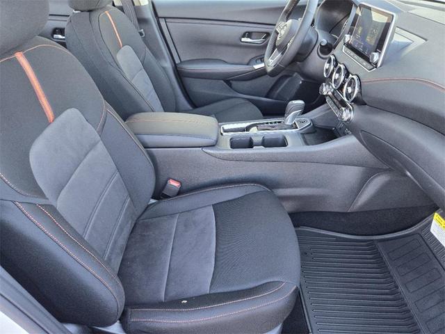 Photo of 2025 Aspen White Tricoat/Super Black Nissan Sentra