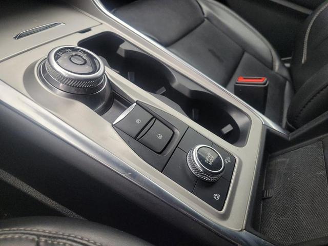 Photo of 2023 Agate Black Metallic Ford Explorer