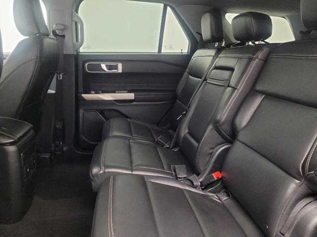 Photo of 2023 Agate Black Metallic Ford Explorer