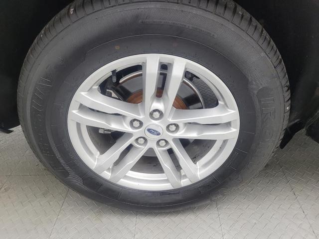 Photo of 2023 Agate Black Metallic Ford Explorer