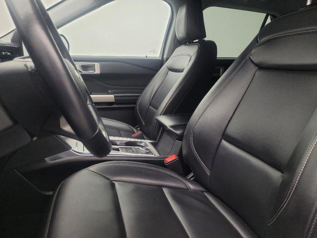 Photo of 2023 Agate Black Metallic Ford Explorer