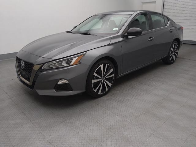 Photo of 2020 Gun Metallic Nissan Altima