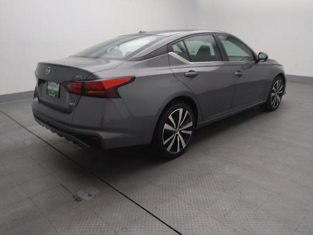 Photo of 2020 Gun Metallic Nissan Altima
