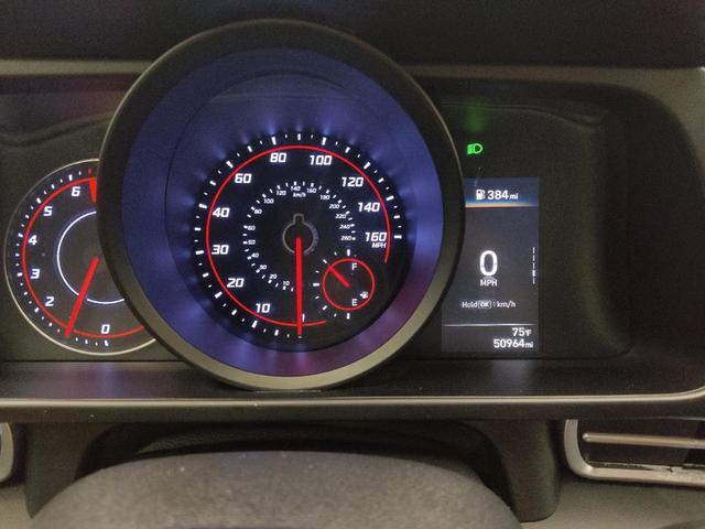 Photo of 2023 Gray Hyundai ELANTRA