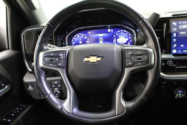 Photo of 2022 Northsky Blue Metallic Chevrolet Silverado 1500