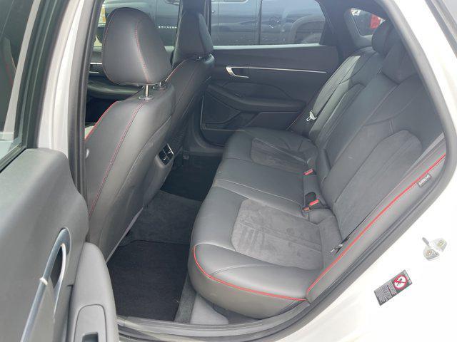 Photo of 2021 Quartz White Hyundai SONATA