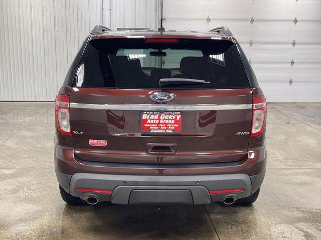 Photo of 2012 CINNAMON METALLIC Ford Explorer