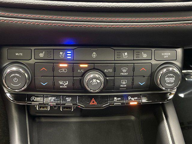 Photo of 2024 White Knuckle Clearcoat Dodge Durango