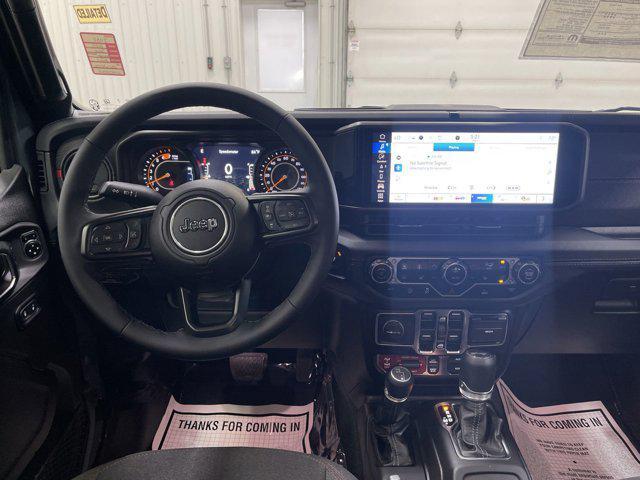 Photo of 2025 Anvil Clearcoat Jeep Wrangler