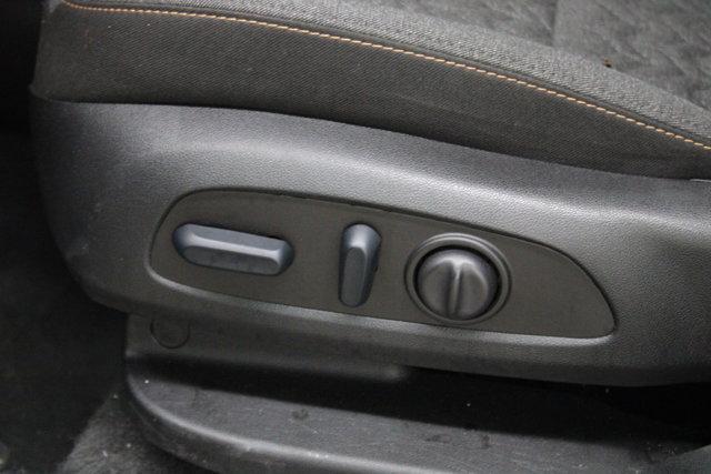 Photo of 2024 Iridescent Pearl Tricoat Chevrolet Equinox