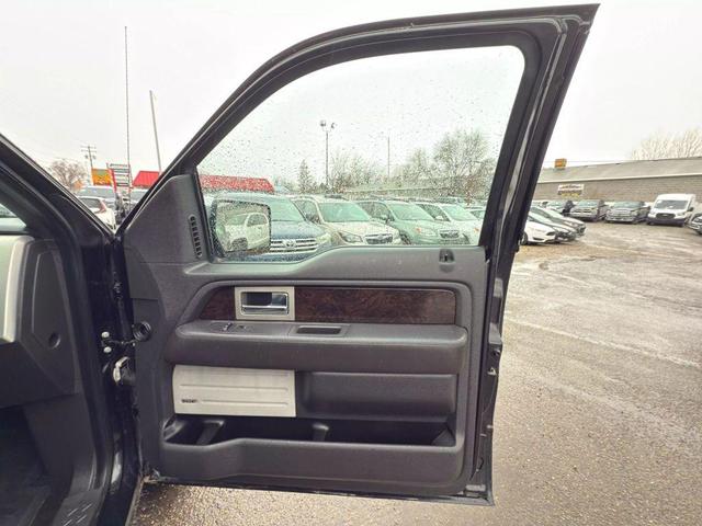 Photo of 2014 Tuxedo Black Metallic Ford F-150