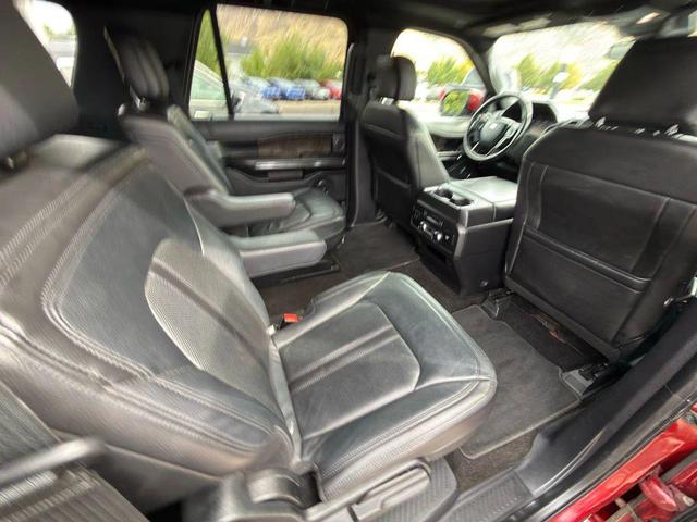 Photo of 2018 Ruby Red Metallic Tinted Clearcoat Ford Expedition Max