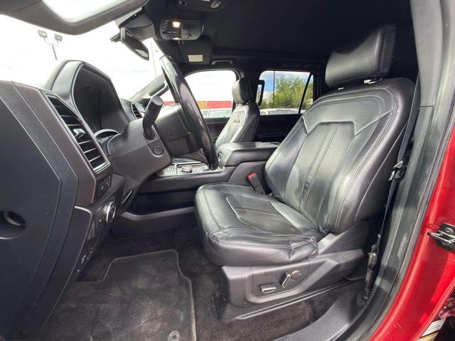 Photo of 2018 Ruby Red Metallic Tinted Clearcoat Ford Expedition Max