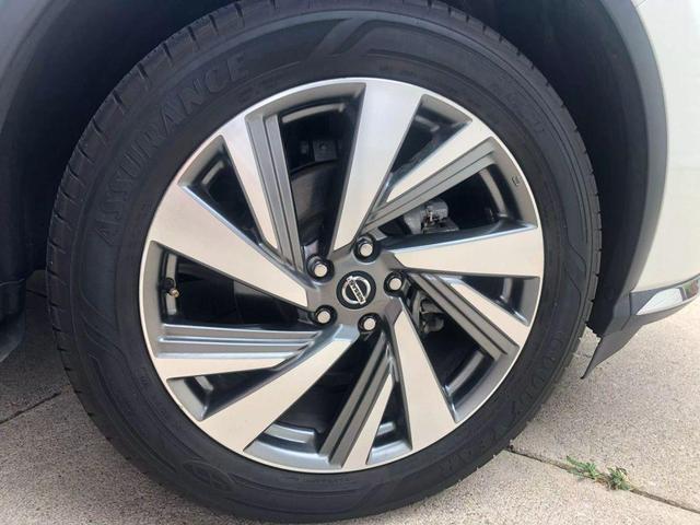 Photo of 2020 Pearl White Tricoat Nissan Murano