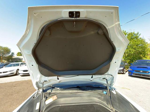 Photo of 2016 White Tesla Model S