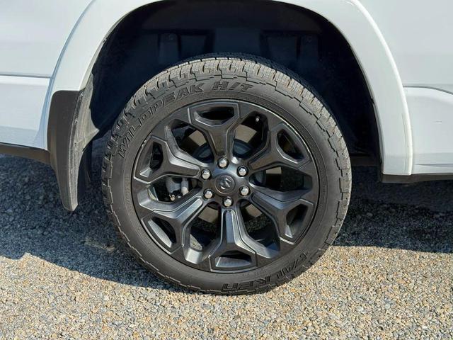 Photo of 2021 Bright White Clearcoat RAM 1500