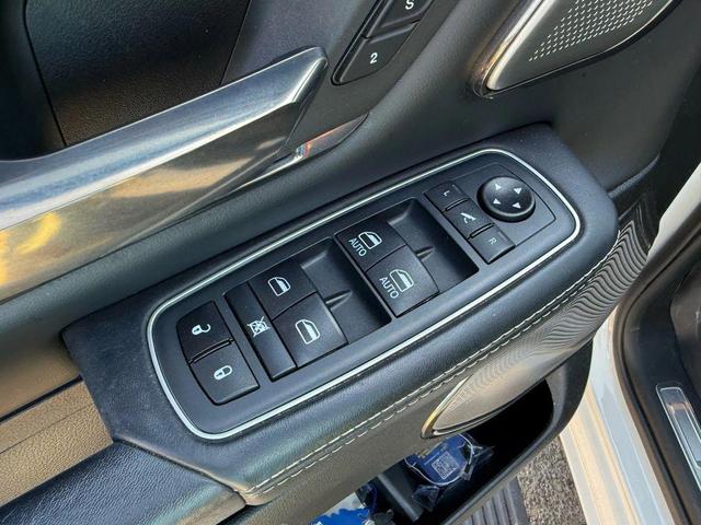 Photo of 2021 Bright White Clearcoat RAM 1500