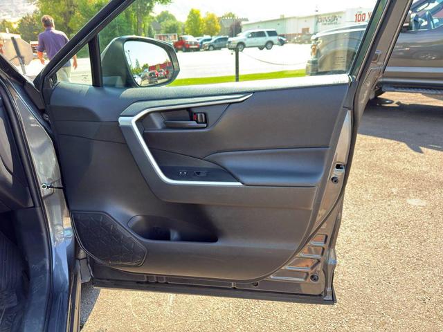 Photo of 2023 Magnetic Gray Metallic Toyota RAV4 Hybrid