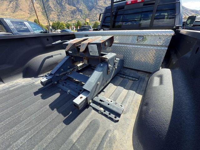 Photo of 2015 Gray RAM 3500