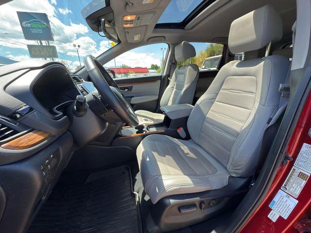 Photo of 2022 Radiant Red Metallic Honda CR-V Hybrid