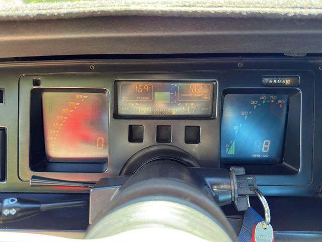 Photo of 1987 Red Chevrolet Corvette