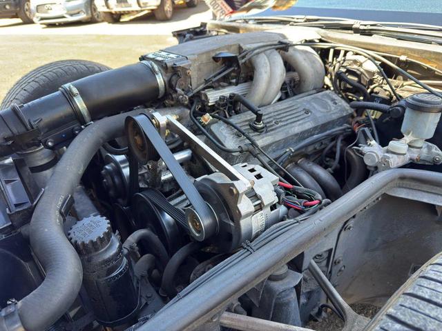 Photo of 1987 Red Chevrolet Corvette