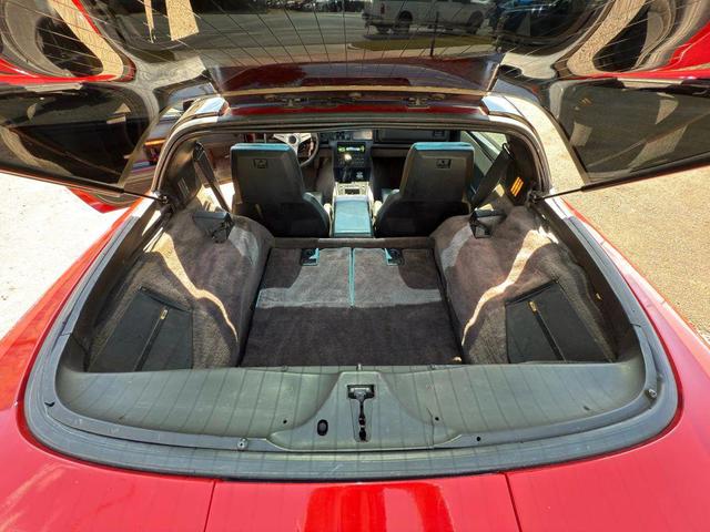 Photo of 1987 Red Chevrolet Corvette