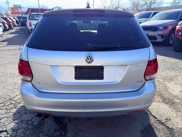 Photo of 2013 Reflex Silver Metallic Volkswagen Jetta SportWagen