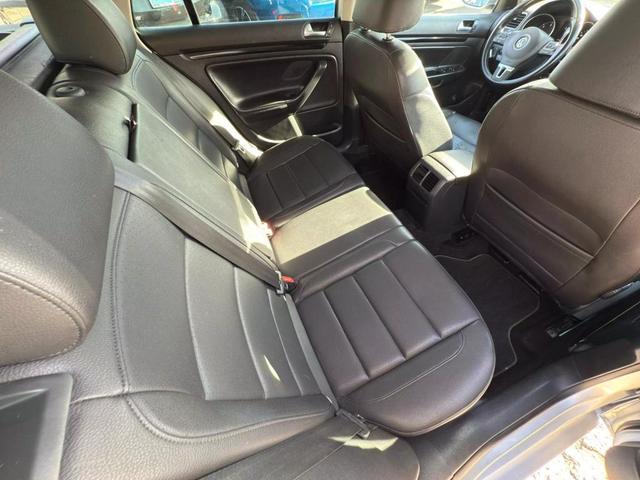 Photo of 2013 Reflex Silver Metallic Volkswagen Jetta SportWagen