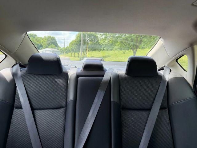 Photo of 2016 Gun Metallic Nissan Altima
