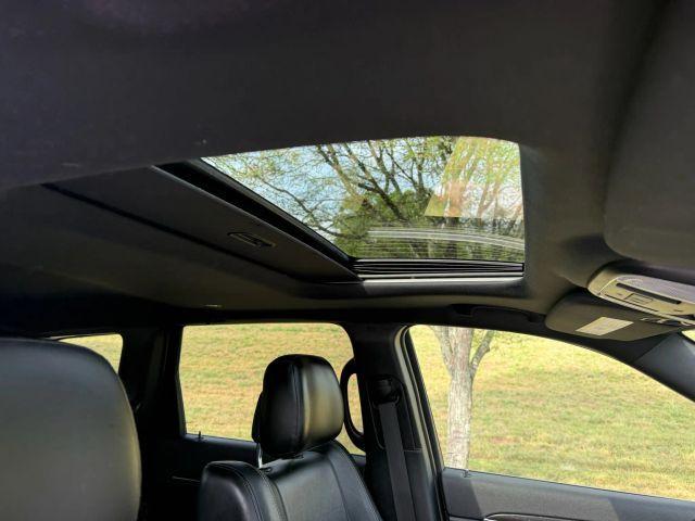 Photo of 2016 Gray Jeep Grand Cherokee