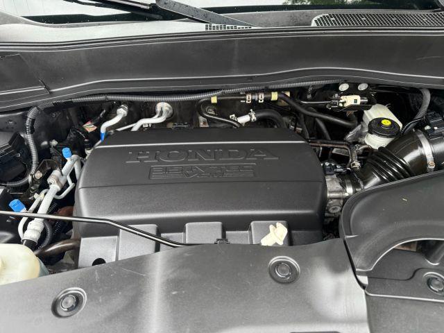 Photo of 2012 Black Honda Pilot