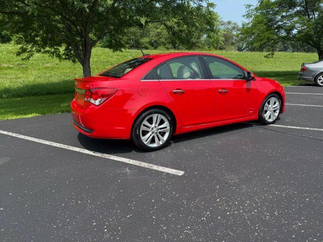 Photo of 2012 Red Chevrolet Cruze