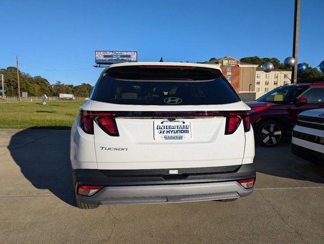 Photo of 2025 Serenity White Pearl Hyundai TUCSON