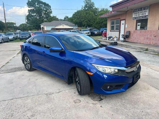 Photo of 2016 Blue Honda Civic