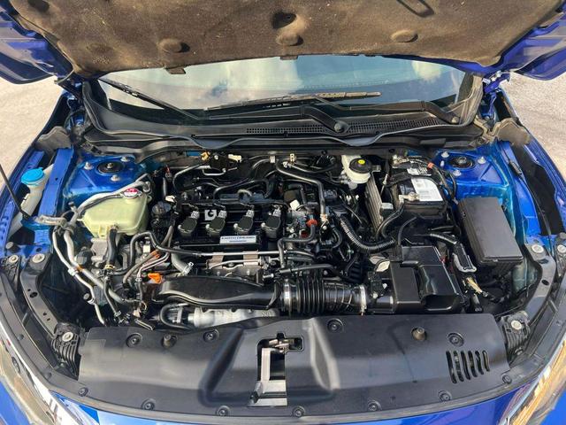 Photo of 2016 Blue Honda Civic