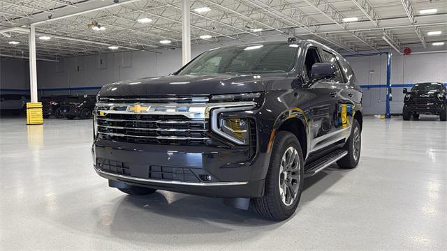 Photo of 2025 Dark Ash Metallic Chevrolet Tahoe