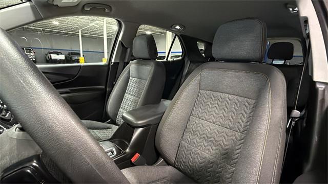 Photo of 2022 Iron Gray Metallic Chevrolet Equinox