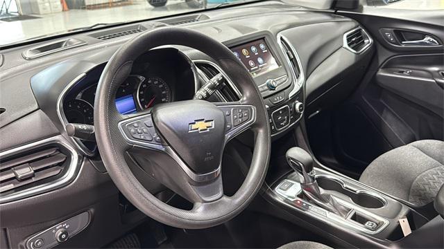 Photo of 2022 Iron Gray Metallic Chevrolet Equinox